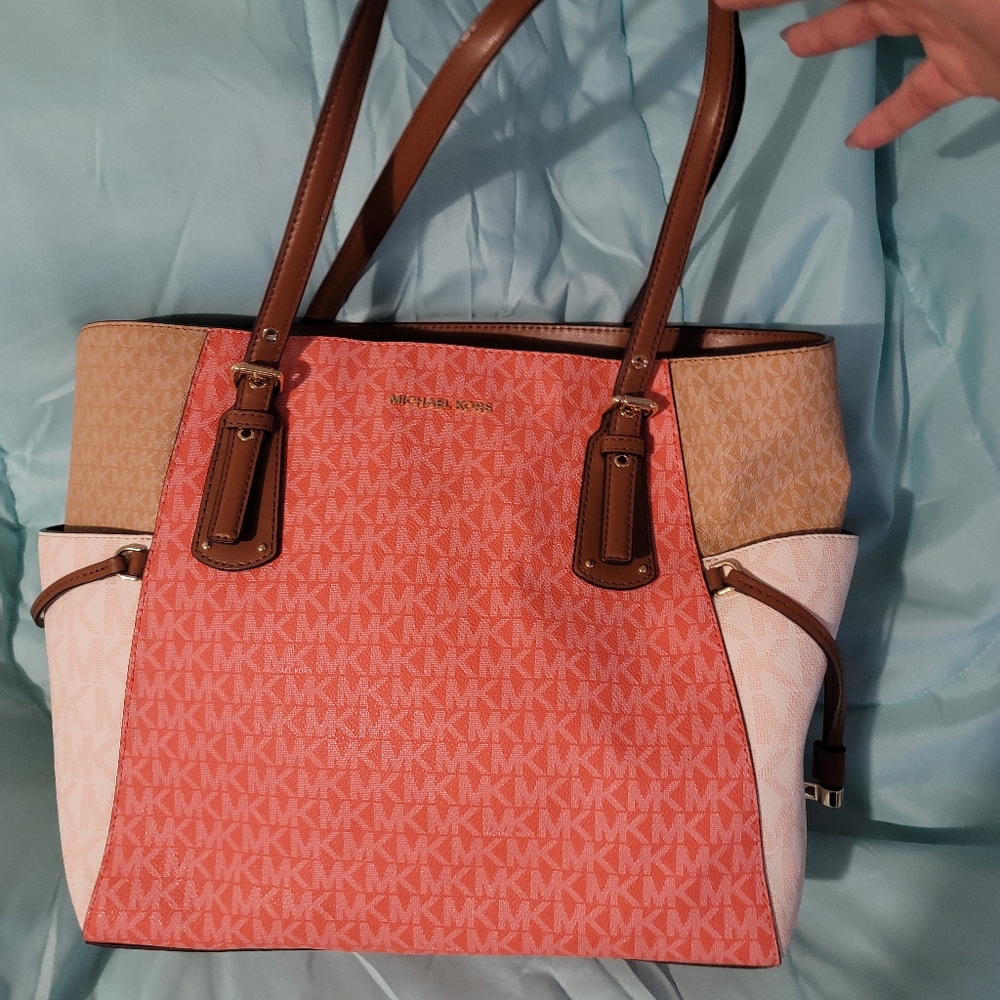 Authentic Michael Kors purse